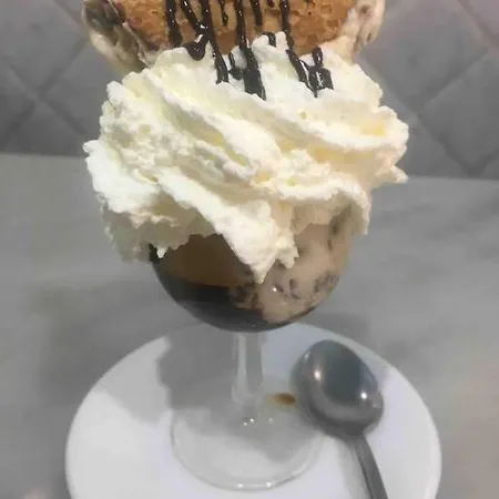 Appartement In Torre Medievale Di Fronte Acquario Genua